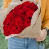 Букет из 51 красной с темной каймой розы (Россия) 40 см