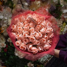 Букет из 25 нежно-розовых роз (Эквадор) 50 см Engagement